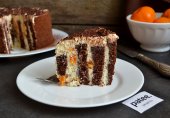 Шоколадный торт с нежным творожным кремом и мандаринами