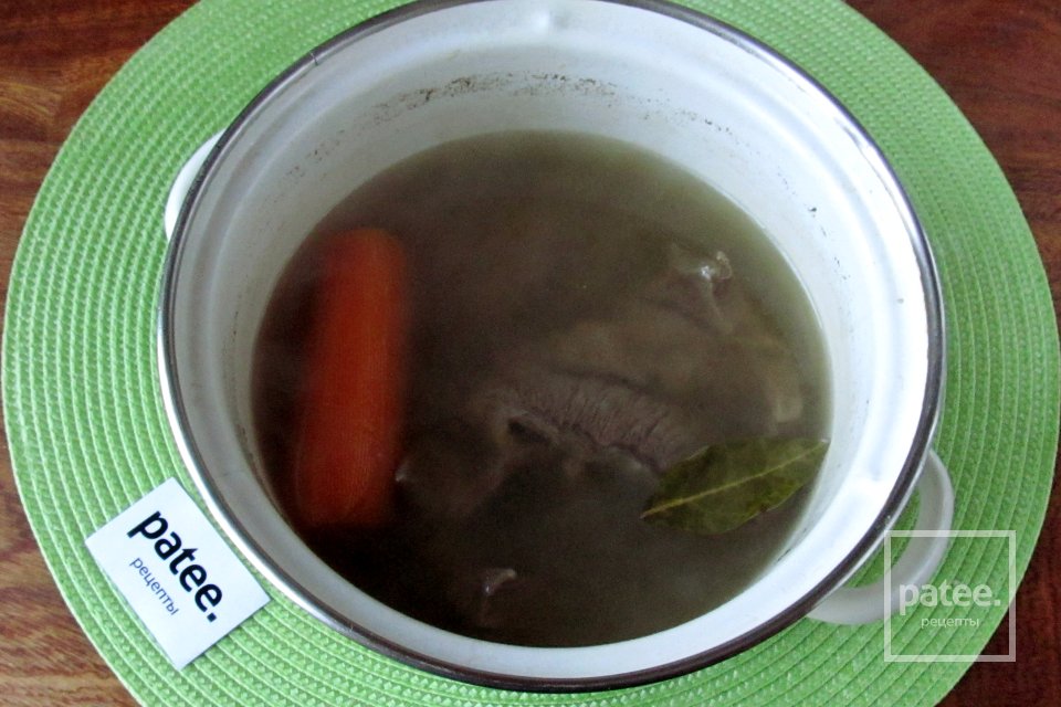 Праздничное заливное из мяса - Шаг 6