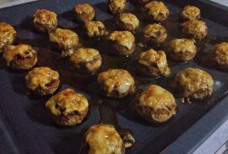 Запечённые шампиньоны с начинкой