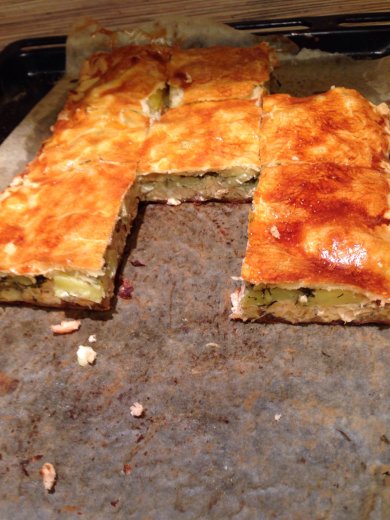 Рыбный пирог из слоенного - Шаг 3