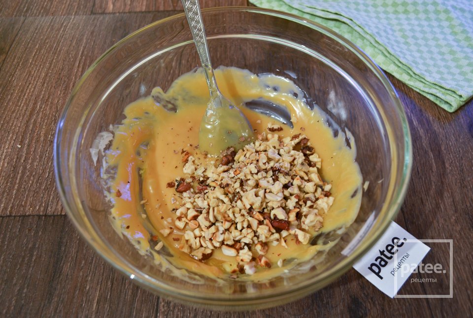 Быстрый карамельный торт с орехами - Шаг 15