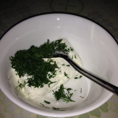 Бризоль с творогом и зеленью - Шаг 2