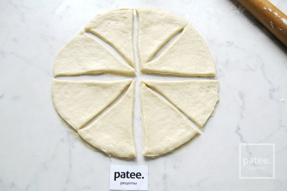 Рогалики с яблочным джемом - Шаг 8