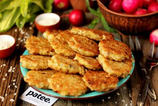 Котлеты из рыбных консервов с рисом