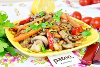 Чечевица с овощами