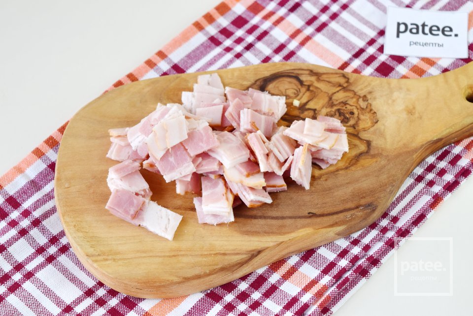 Салат из зеленого горошка с беконом и сыром - Шаг 9