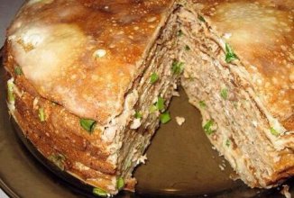 Торт из яичных блинов с курицей