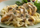 Паста альфредо с курицей