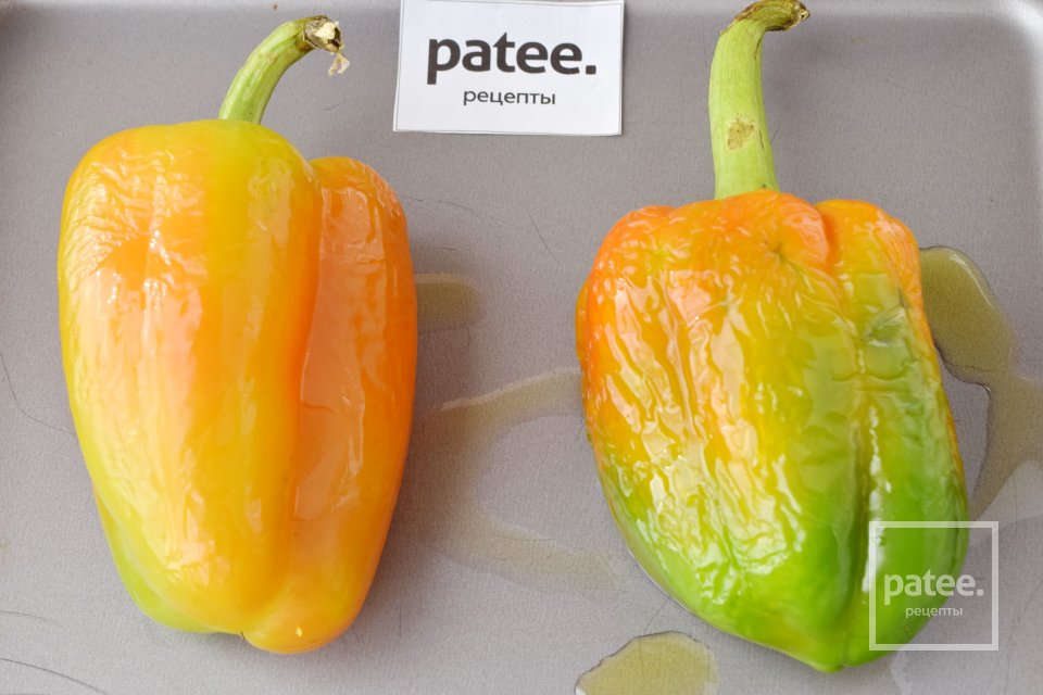 Брынза, запеченная с овощами и яйцами - Шаг 2