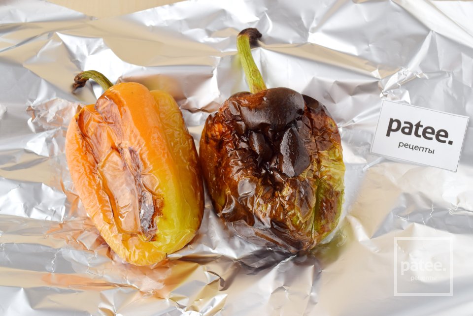 Брынза, запеченная с овощами и яйцами - Шаг 3