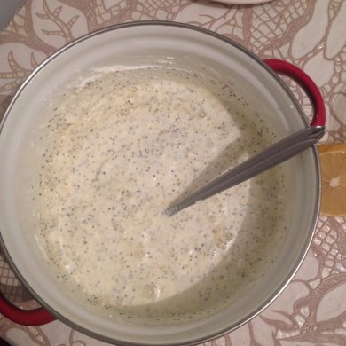 Творожная запеканка с яблоками и маком - Шаг 4