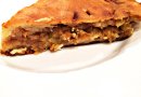 Нежный пирог с капустой, яйцом и сыром