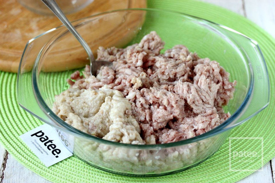 Биточки с подливкой - Шаг 4