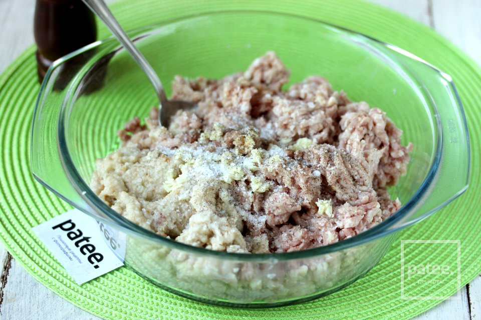 Биточки с подливкой - Шаг 6