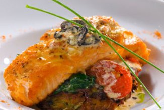 Рыба под грибным соусом