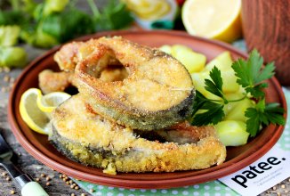 Жареный толстолобик с горчицей и лимоном