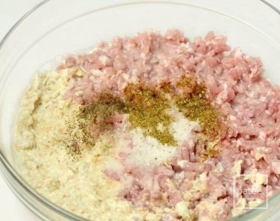 Нежные шницели с яйцом - Шаг 1