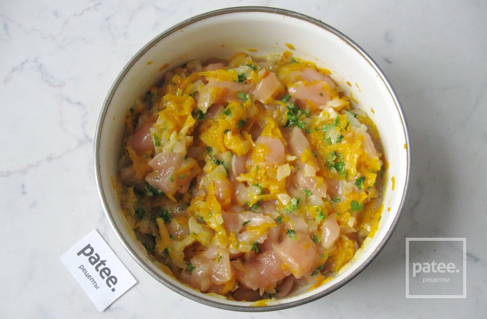 Куриные рубленые котлеты с тыквой - Шаг 11