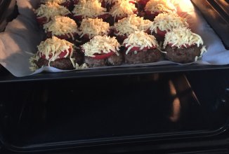 Котлеты под сыром