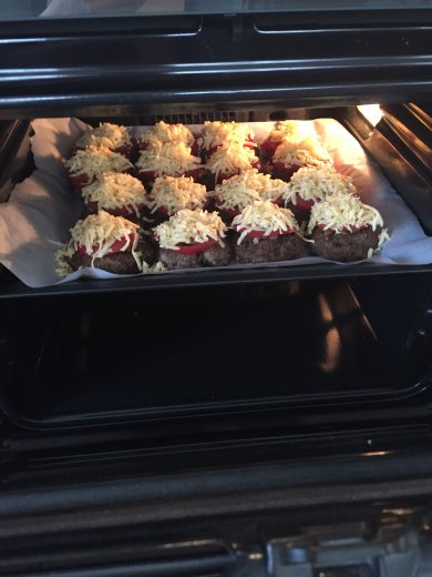 Котлеты под сыром - Шаг 11