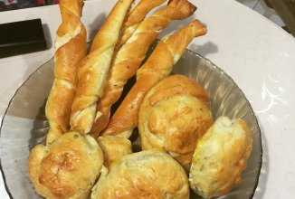 Французкая выпечка с Кориандром, Базиликом и Чесноком👌🏻😋😋