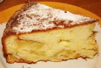 Шарлотка с яблоками