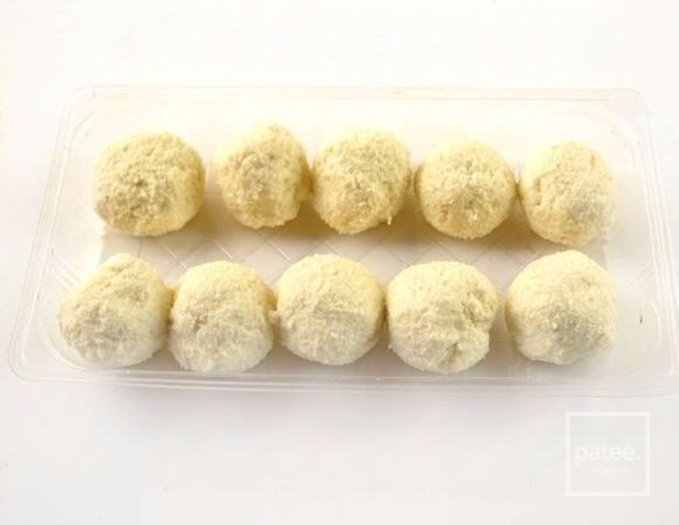 Шоколадный манник с кокосово-творожными шариками в мультиварке - Шаг 1