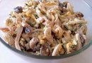 Салат из кальмаров с грибами
