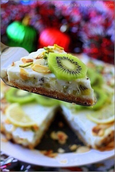 Лёгкий торт с йогуртом и киви - Шаг 1