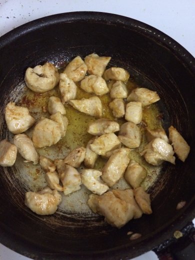 Салат с  папоротником и курицей - Шаг 3