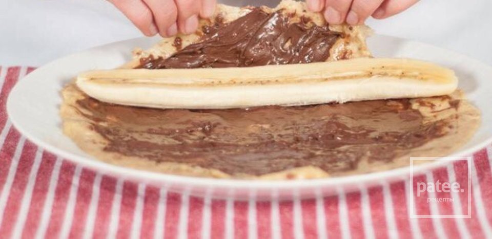 Банан и шоколадные блинчики по-шведски - Шаг 6
