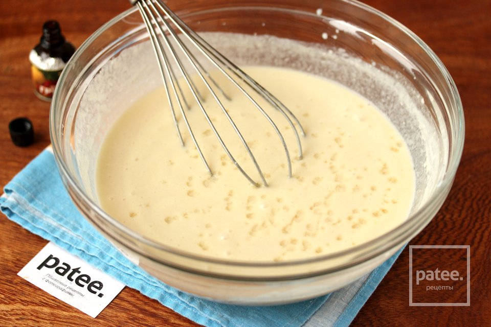 Пирожки с консервированными персиками - Шаг 8