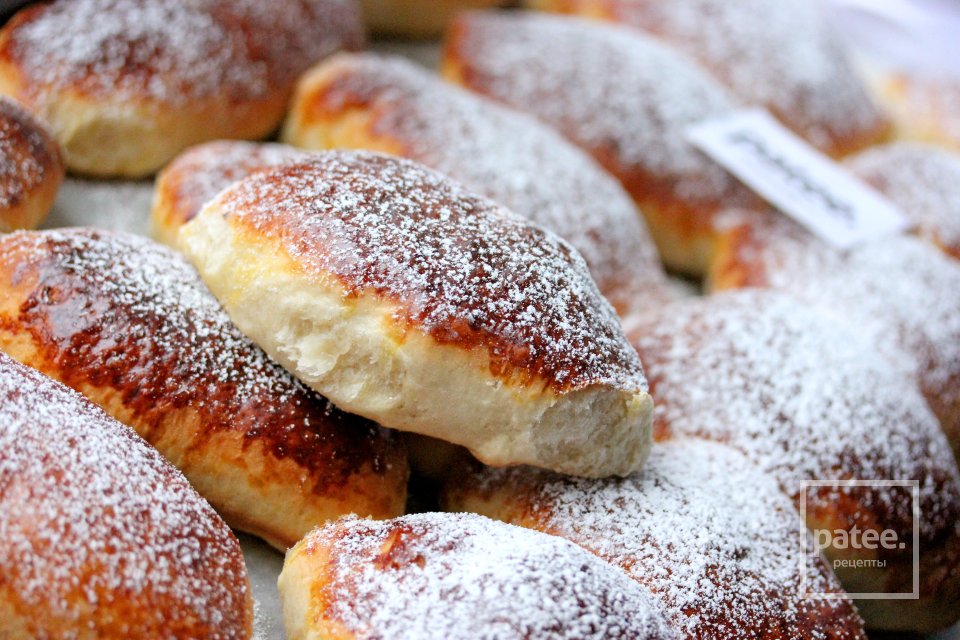 Пирожки с консервированными персиками - Шаг 20