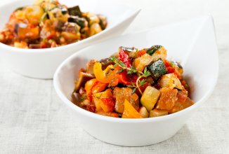 Рататуй - (фр. ratatouille)