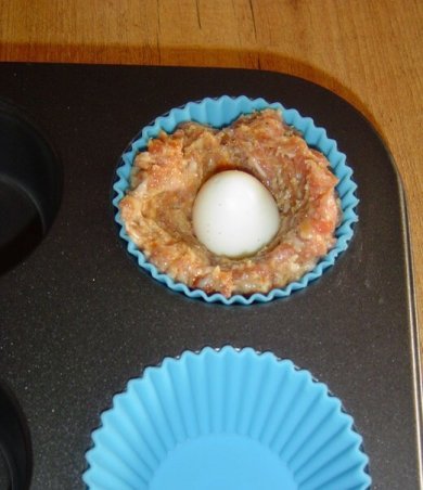 Маффины мясные с перепелиными яйцами - Шаг 4