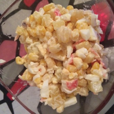 Салат с крабовыми палочками и кукурузой - Шаг 7