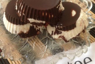 Творожное -ореховые сырки в шоколаде