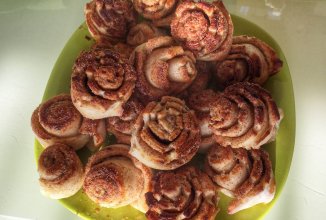 Булочки с корицей