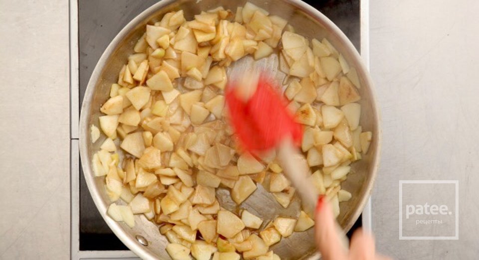 Тосты с яблоками - Шаг 1