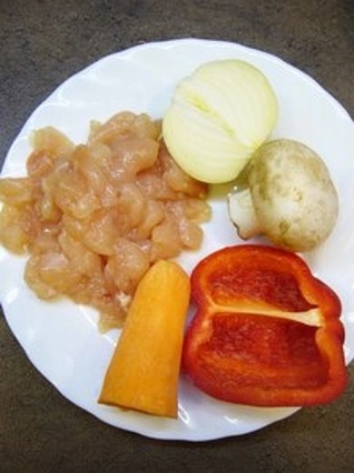 Детский обед с рисом и овощами - Бэймакс - Шаг 1