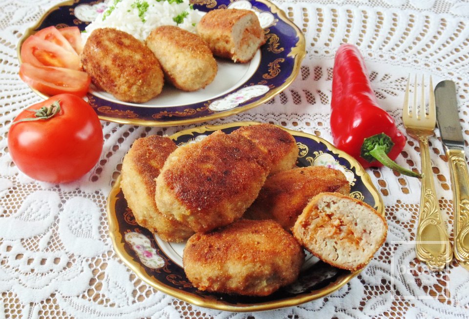 Мясные зразы с тушеной капустой - Шаг 16