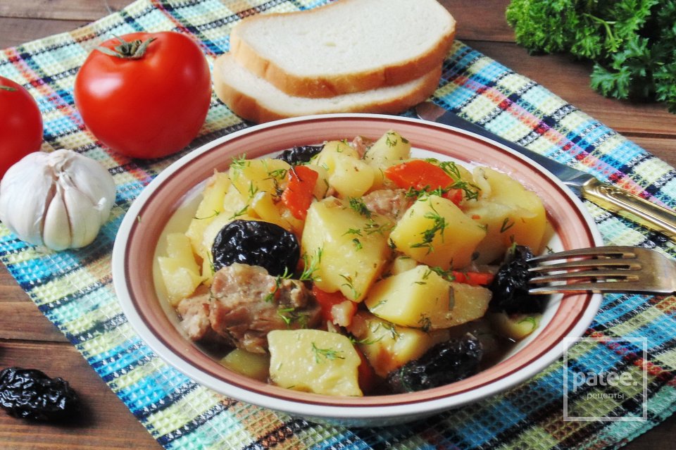 Жаркое из свинины с черносливом - Шаг 17