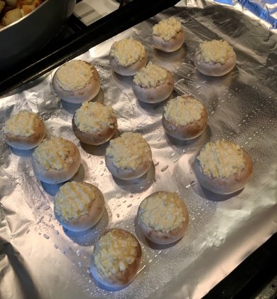 Фаршированные запечённые шампиньоны - Шаг 3