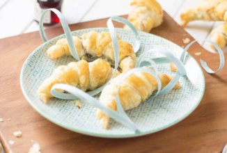 Простые шоколадные круассаны