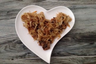 Тушеная квашеная капуста с вешенками "моя любовь"