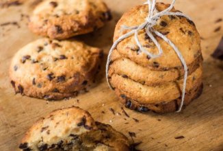 Печенье с шоколадной крошкой