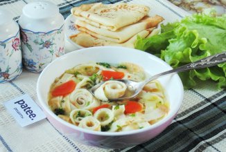 Суп с  лапшой из блинов