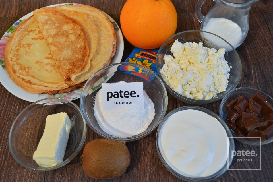 Блинный торт с нежным кремом и фруктами - Шаг 1