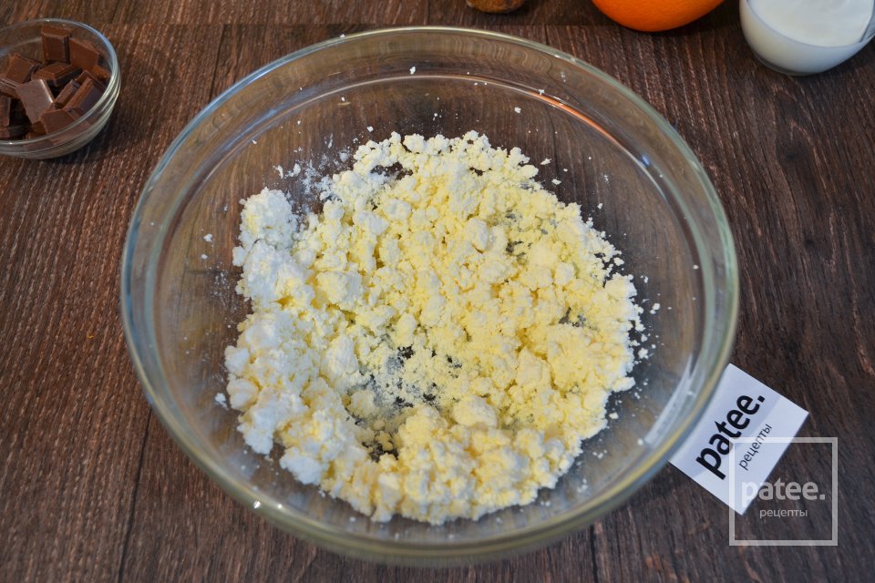 Блинный торт с нежным кремом и фруктами - Шаг 4