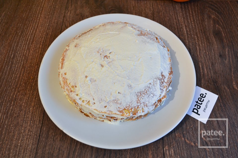 Блинный торт с нежным кремом и фруктами - Шаг 10